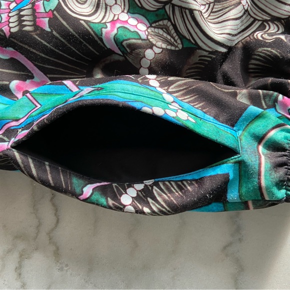 Set 4 Lyfe drop crotch pants - Picture 3 of 4